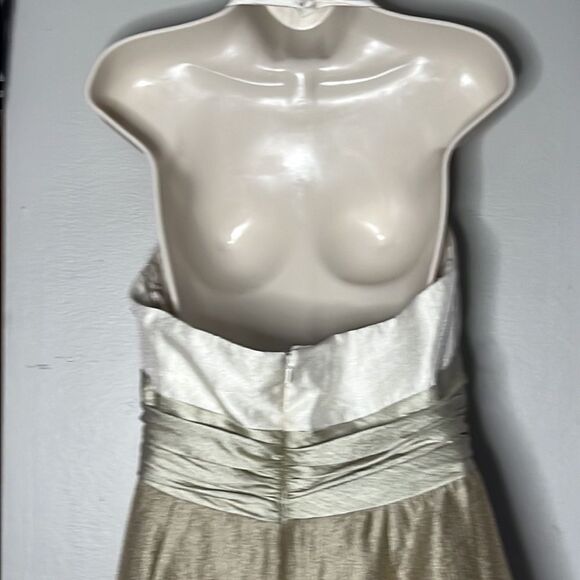 Jones New York, gold metallic halter dress size 10 petite - Picture 9 of 13